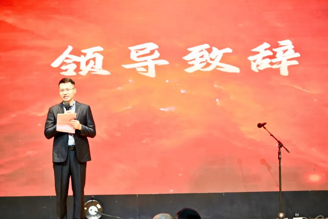 筑梦启程|珠海PA旗舰厅官网2025迎新晚会暨2024年度表彰大会 筑梦启程|珠海PA旗舰厅官网2025迎新晚会暨2024年度表彰大会