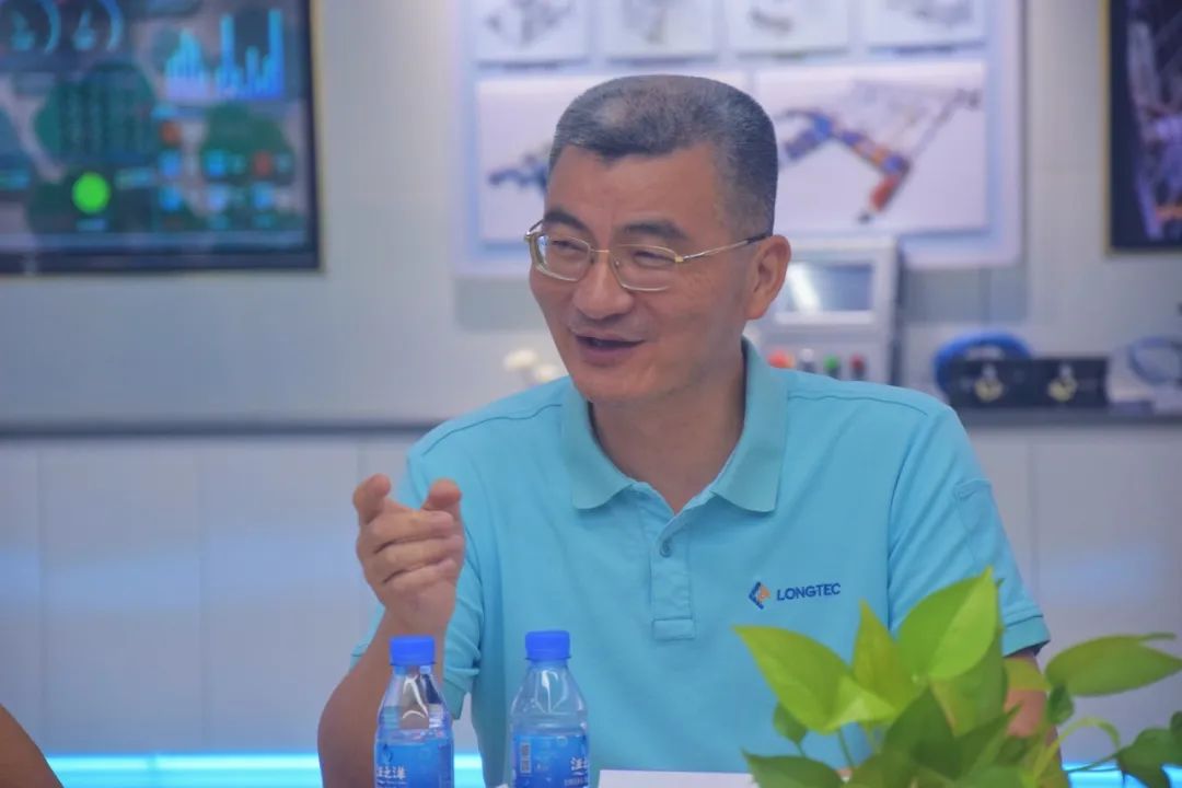 安徽省涂料行业协会广东考察学习观摩团莅临我司交流指导 安徽省涂料行业协会广东考察学习观摩团莅临我司交流指导